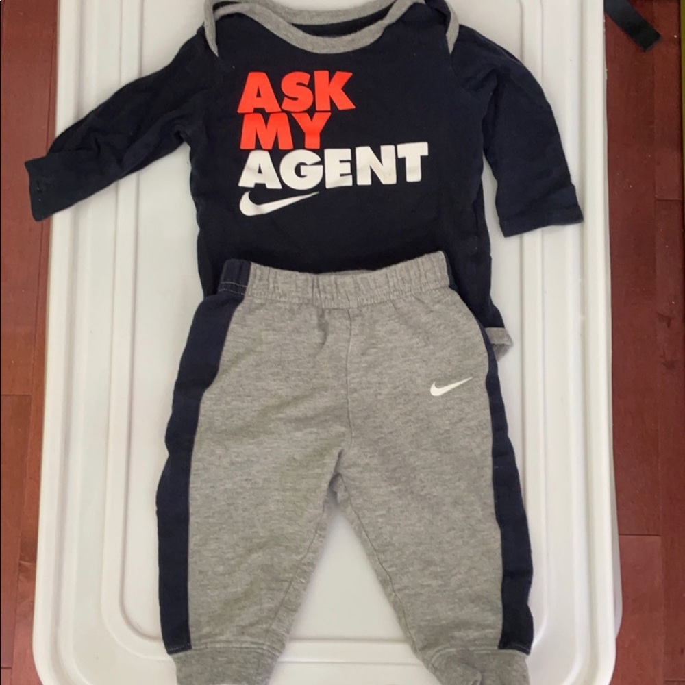 Baby boy nike set